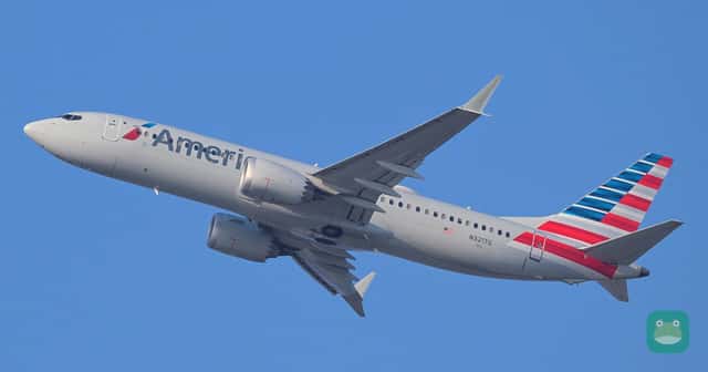 American Airlines Boeing 737 MAX 8 N321TG departing Boston