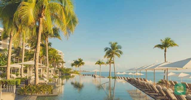 Waldorf Astoria Riviera Maya: pool and beach